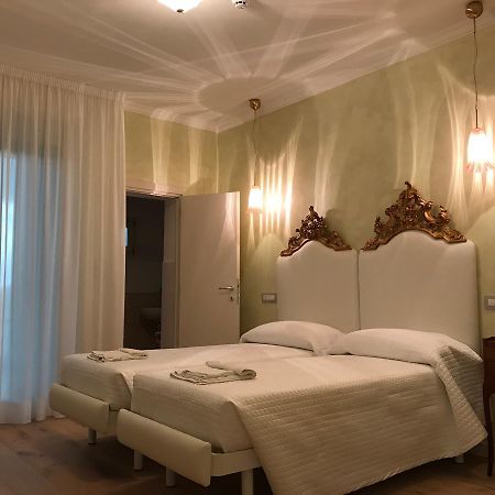 Hotel "La Salute" Monte Grimano Terme Buitenkant foto