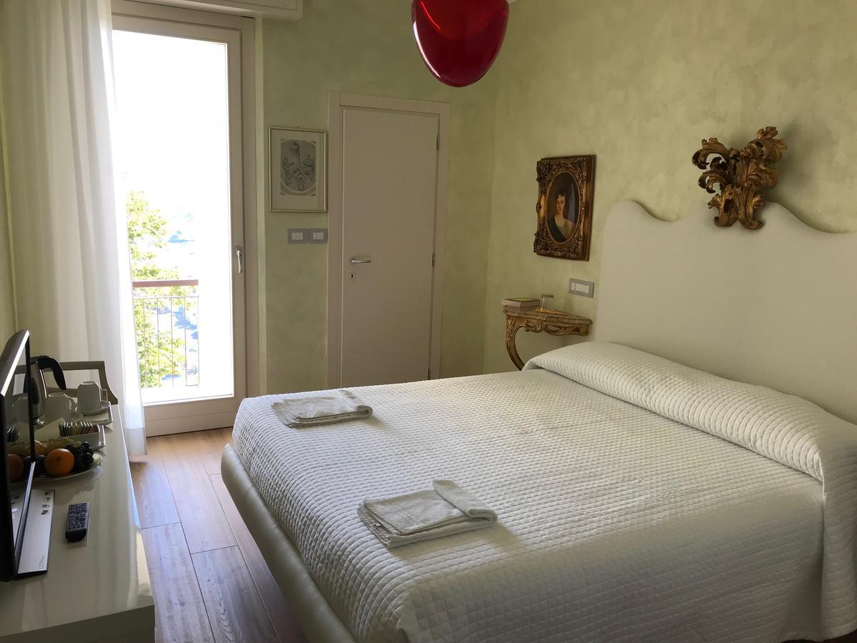 Hotel "La Salute" Monte Grimano Terme Buitenkant foto